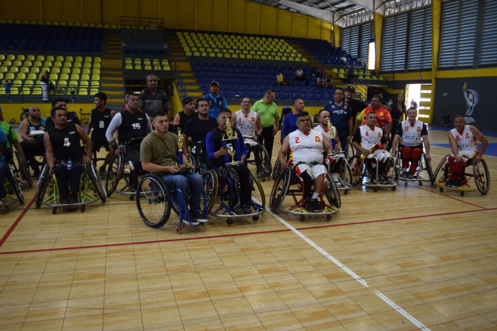 Baloncesto en sillas de ruedas. 
