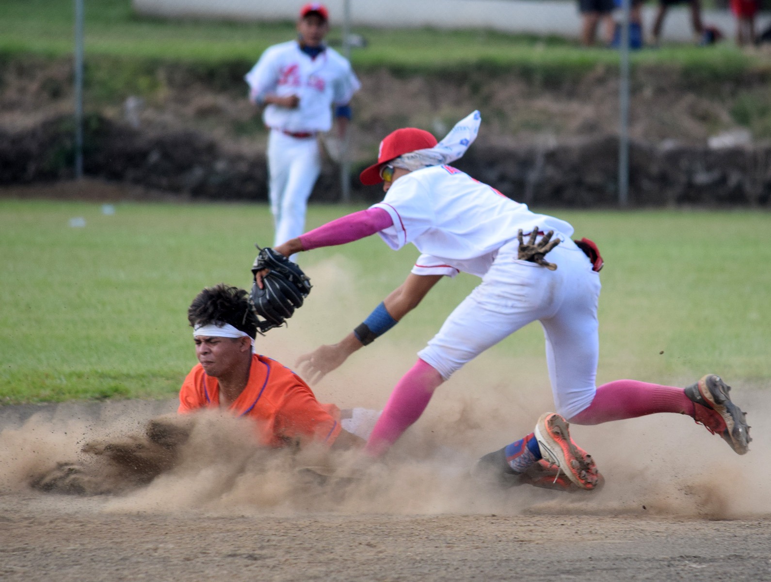 Managua B y Chinandega avanzan a la final  del Campeonato de Béisbol Juvenil AA