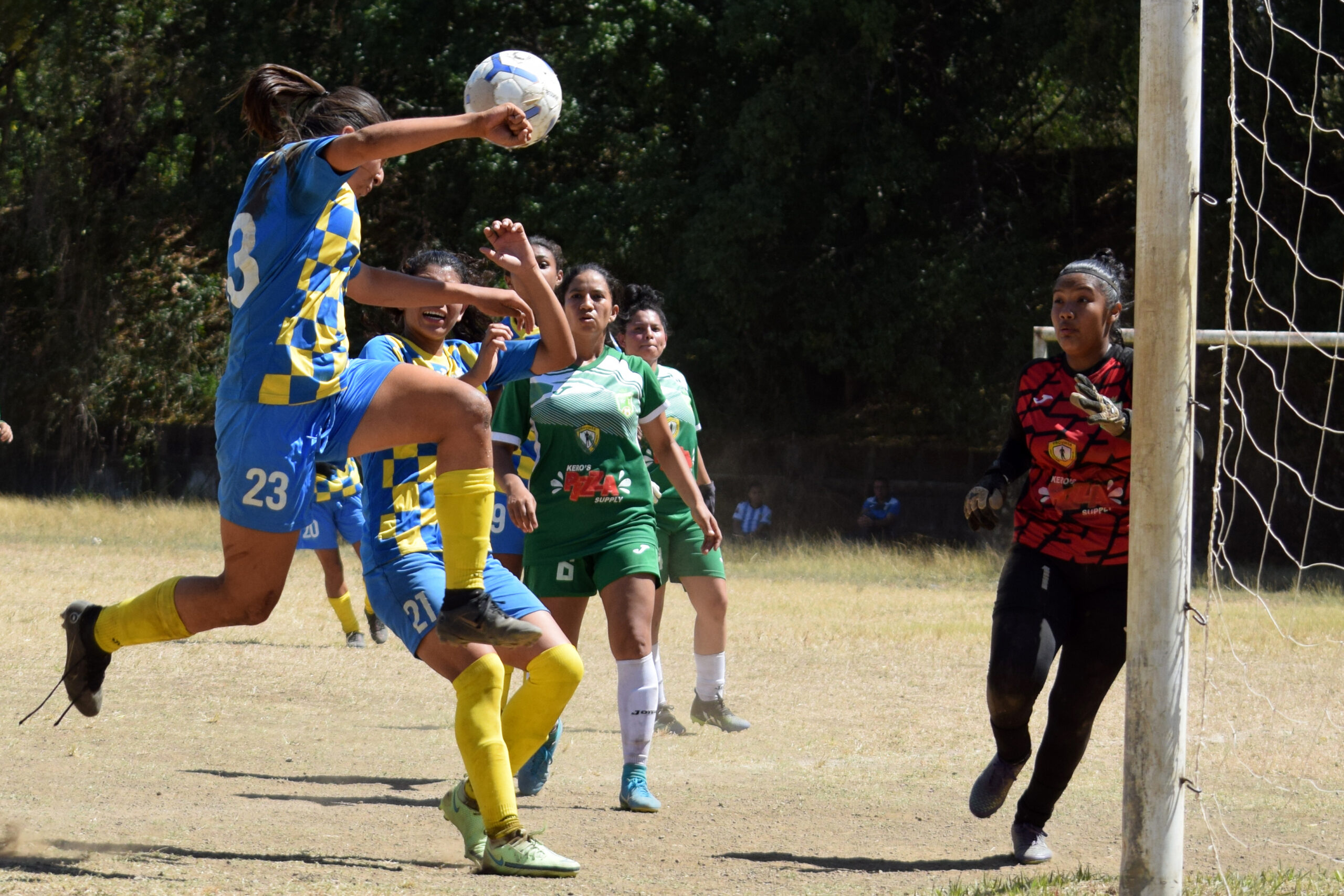 Buscan boleto a la final del Campeonato Nacional de Fútbol Femenino