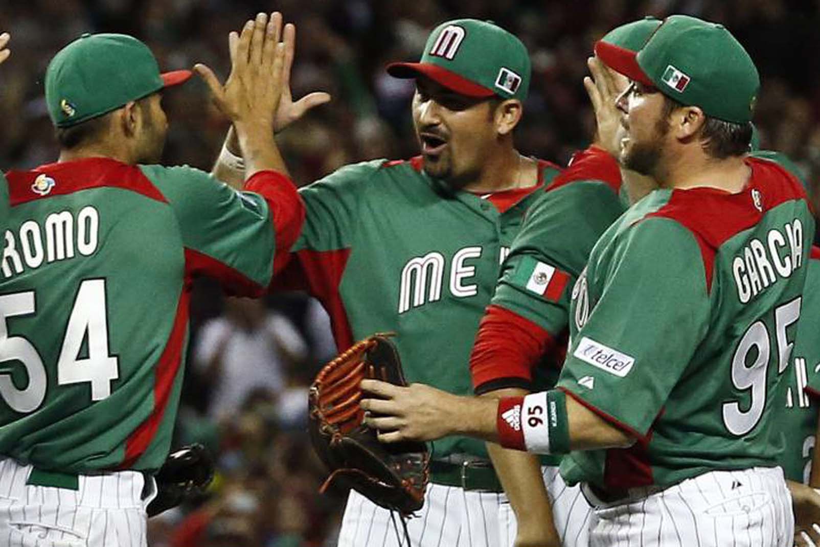 México juega con el corazón y avanza a semifinales en Clásico Mundial de Béisbol