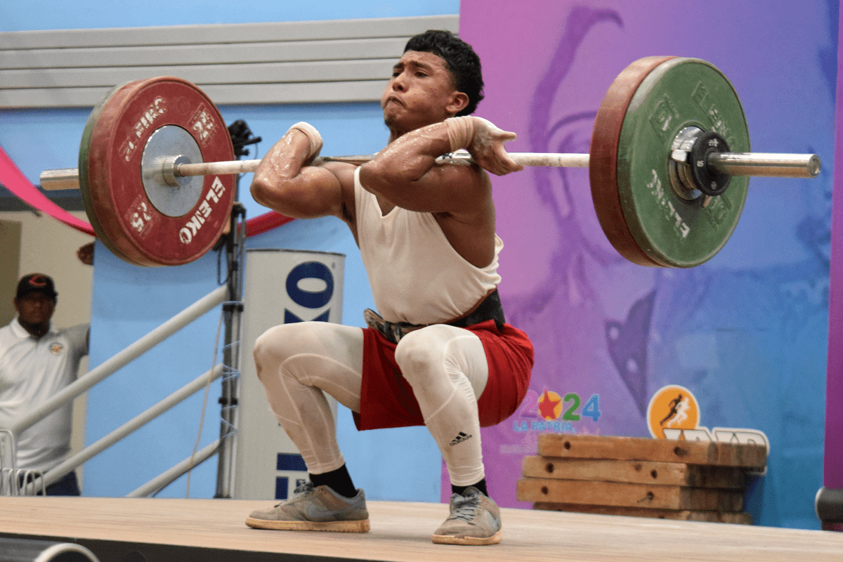 Los más fuertes de Managua a competir en el Campeonato Senior de Levantamiento de Pesas 2024