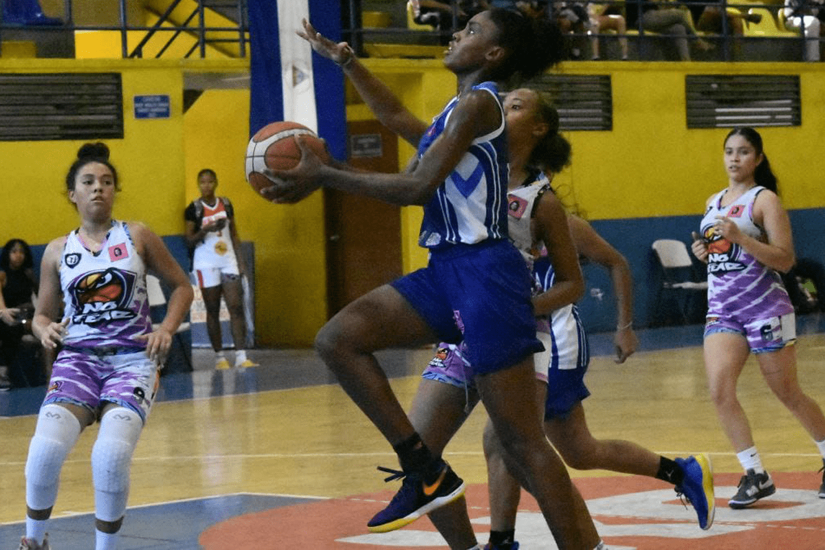 No Fear, Real Estelí y Leonas de Managua a un paso de la semifinal de baloncesto