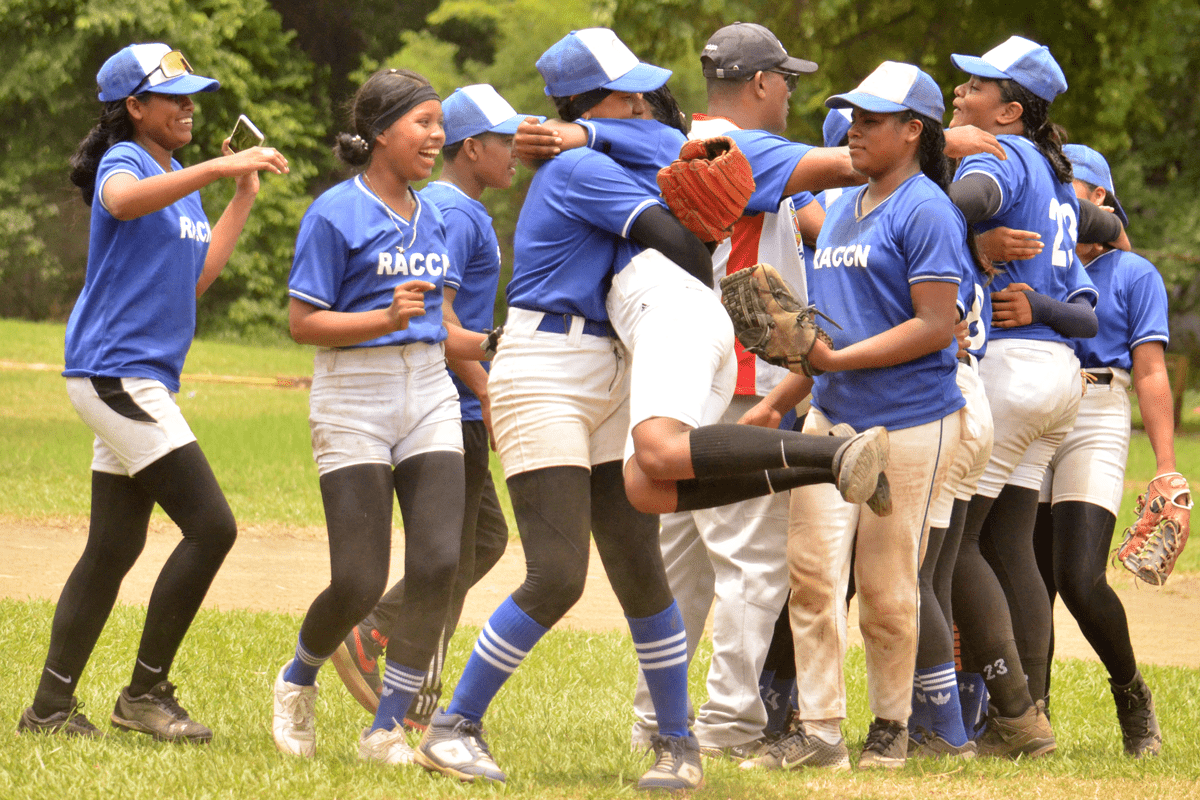 Caribeñas reinas del Softbol femenino