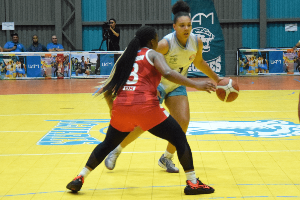 Taylor lidera triunfo de Jaguares UAM