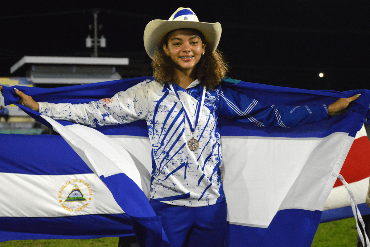 Atletismo reconoce a sus mejores exponentes en XIX Simposio