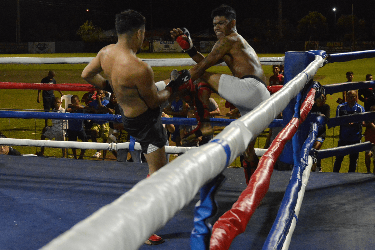 Emociones al límite en kickboxing