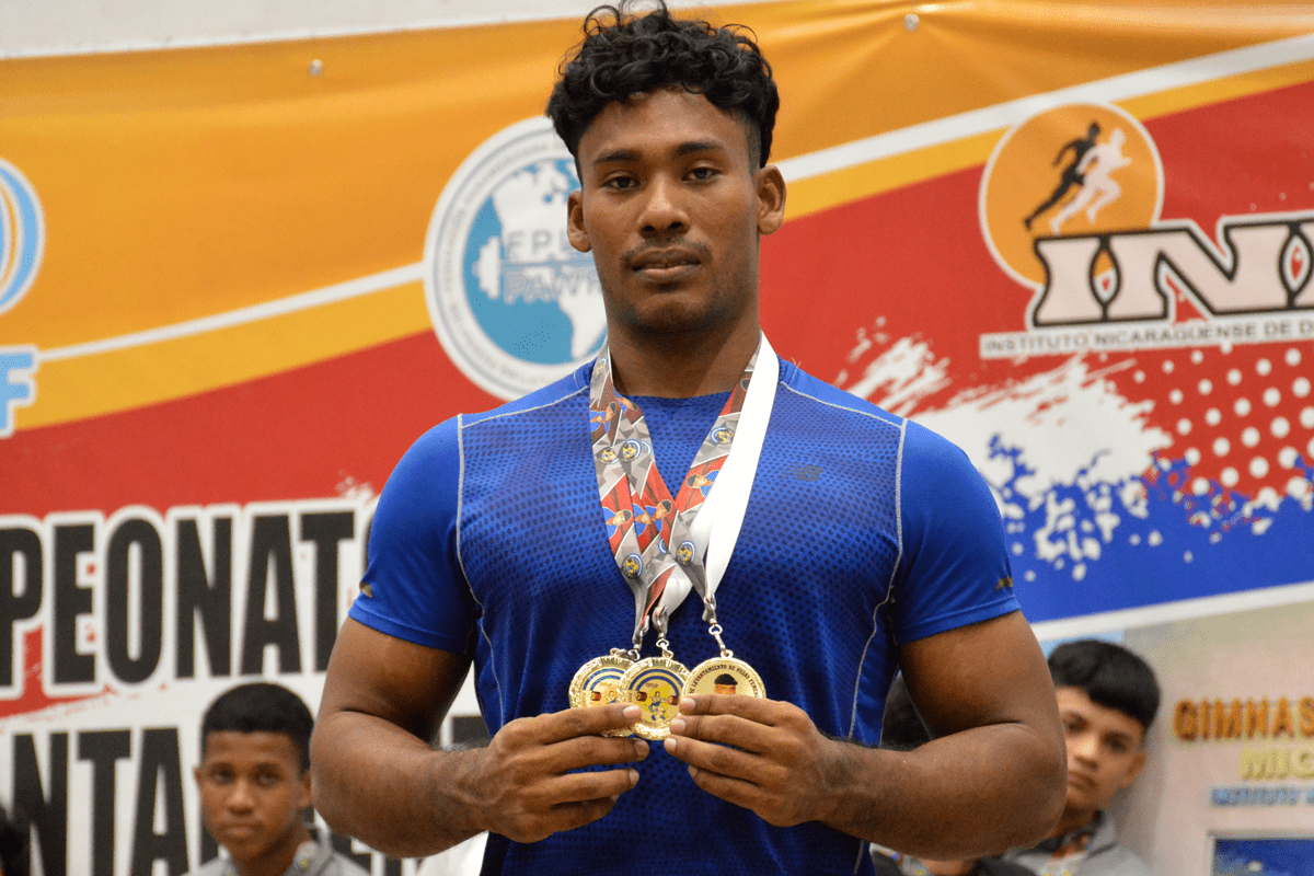 Norwing Washington medalla de bronce en Arranque