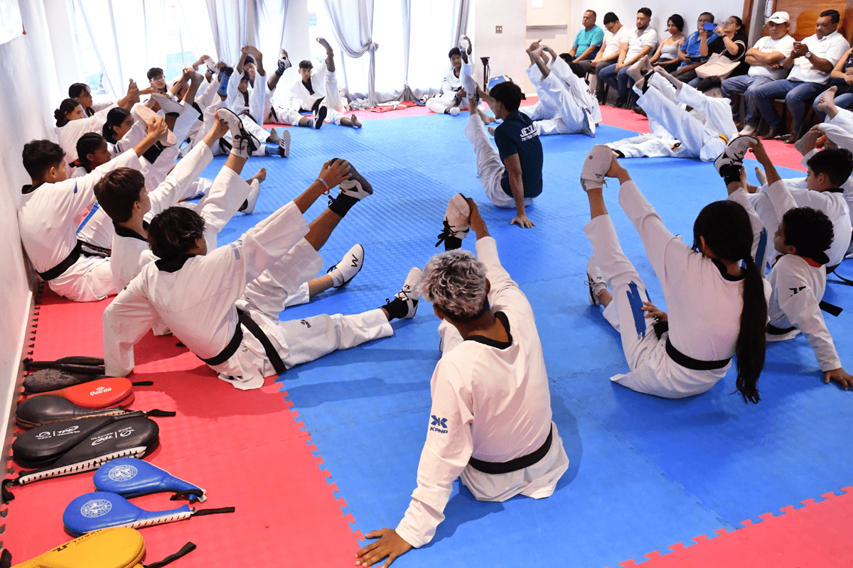 Campamento de taekwondo con Tortosa