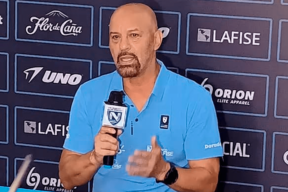 El Piojo y el Fantasma ‘calientan’ previo a eliminatoria