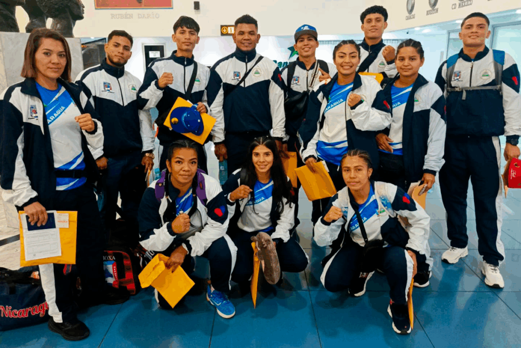 Delegación de boxeo de Nicaragua hacia Venezuela.