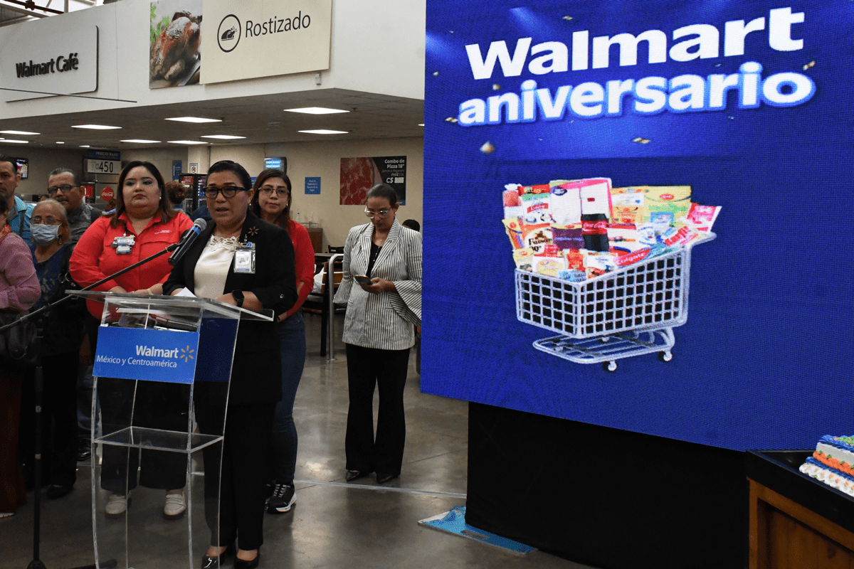 Walmart Nicaragua celebra 20 años con medio millón en premios
