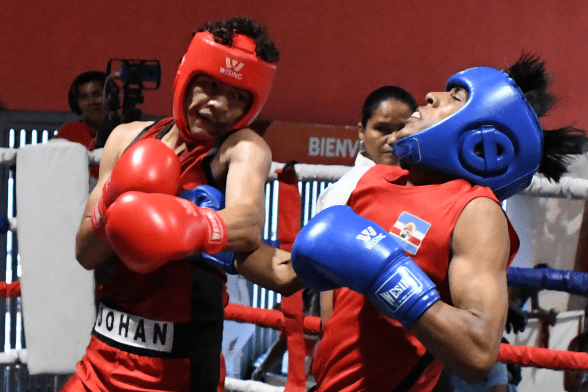 Selección juvenil con guantes puestos para triunfar en Colombia