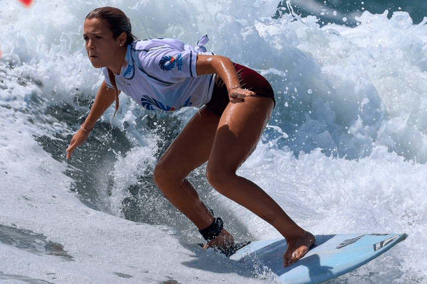 Candelaria Resano oro en surf para Nicaragua