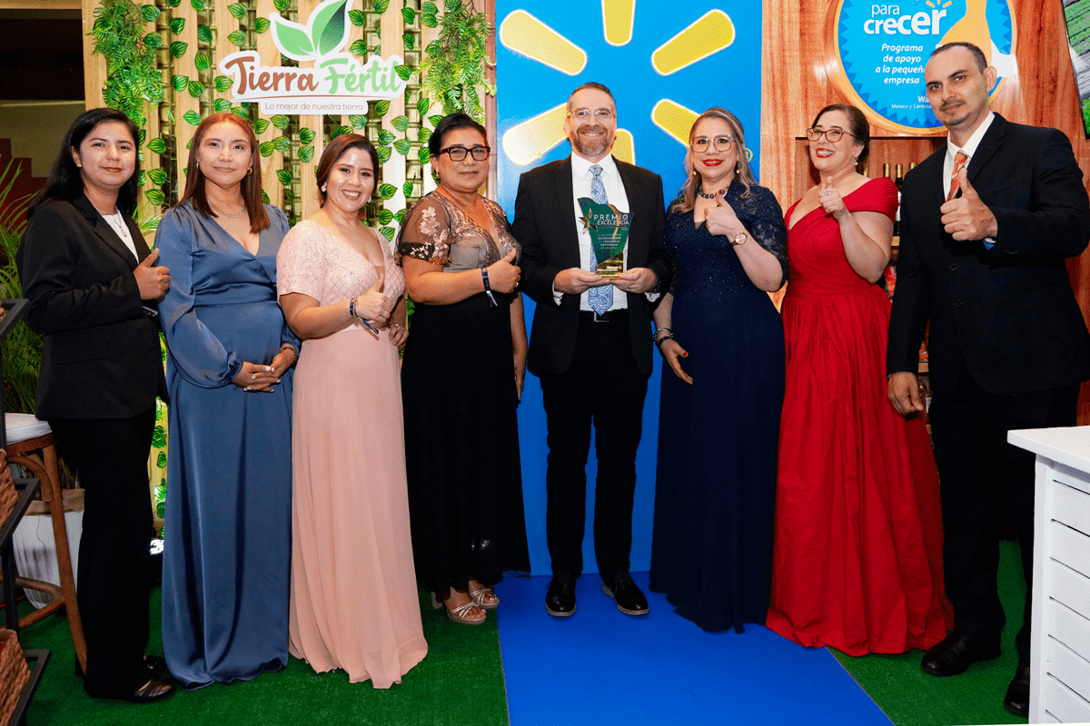 Walmart Nicaragua destaca en Premio a la Excelencia 2025