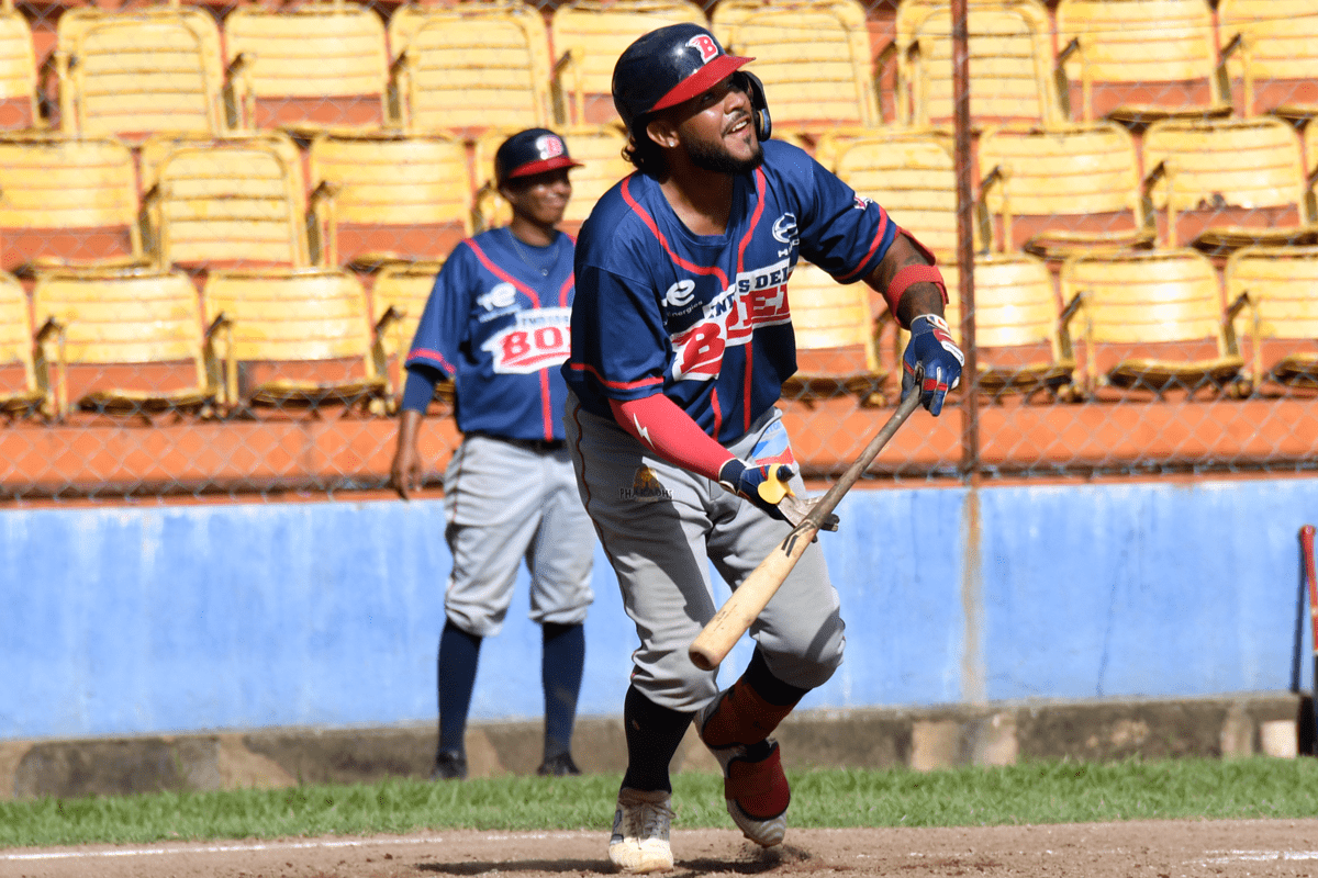 Jornada marcada por el Grand Slam de Brandon Leytón