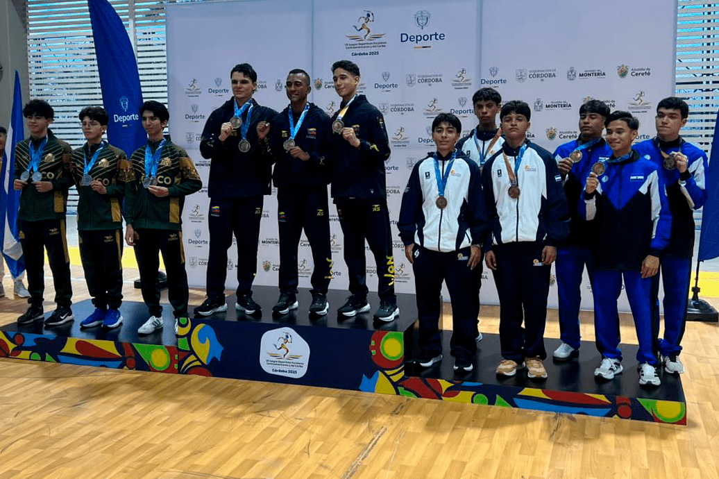 Karate Do  pinolero sube al podio en Colombia