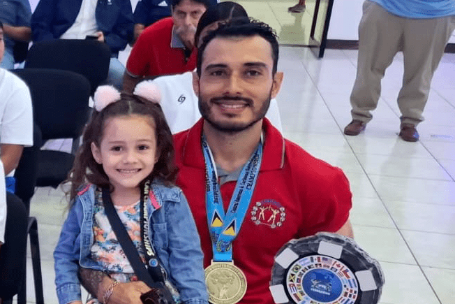 Maxssuell Vallejos rumbo a Mundial en Arabia Saudita