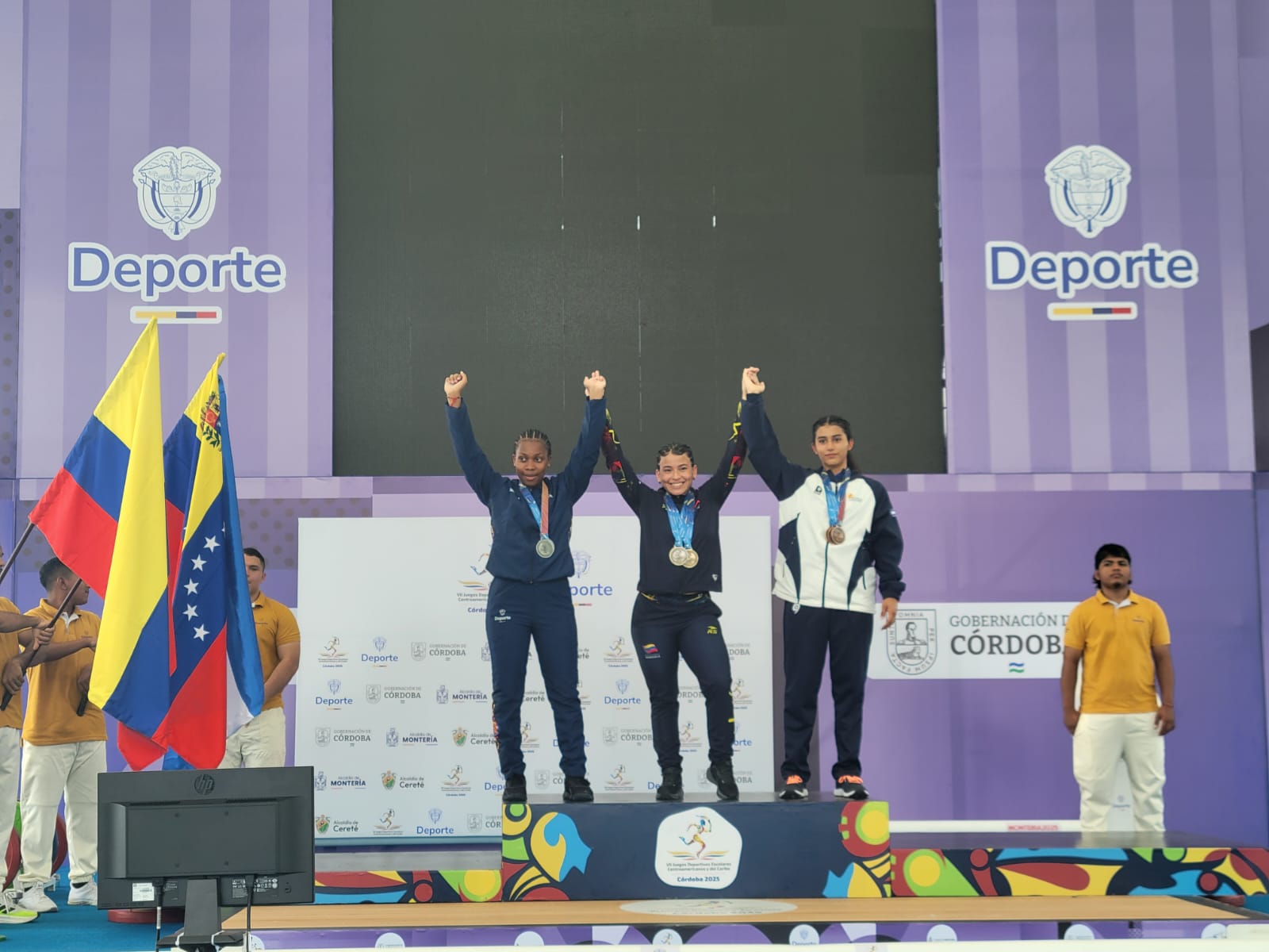 Nicaragua suma 9 medallas de bronce en pesas