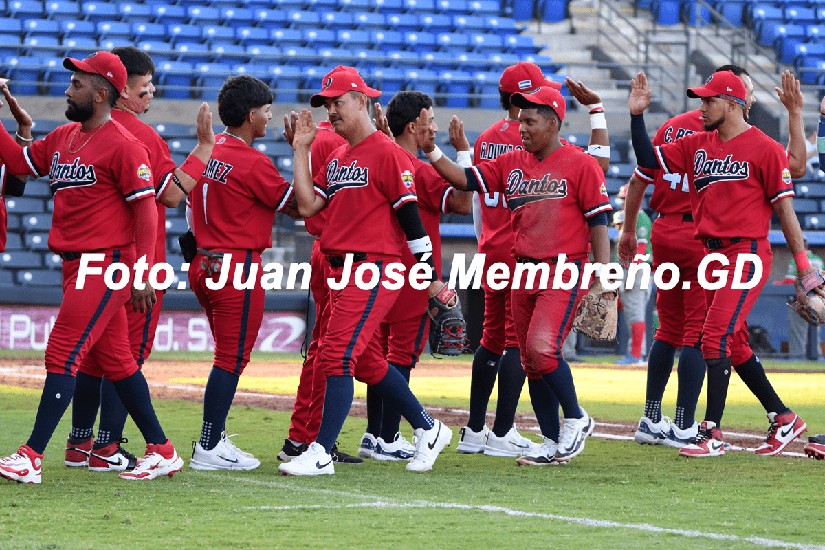 Dantos desenfrenados ante cubanos en Liga de Campeones