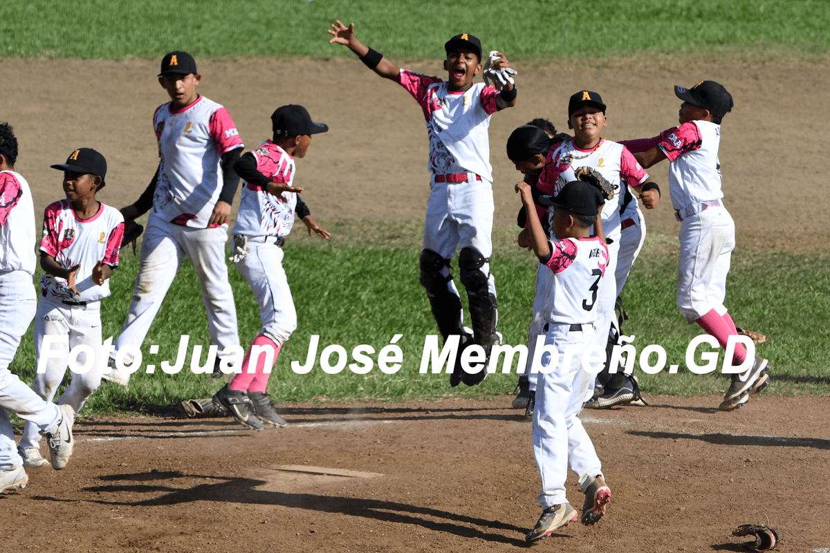 ¡Chinandega y León van por la gloria en el AA!
