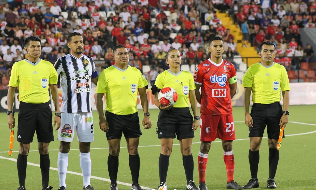 Nicaragua en Mundial 2026 con talento arbitral de élite