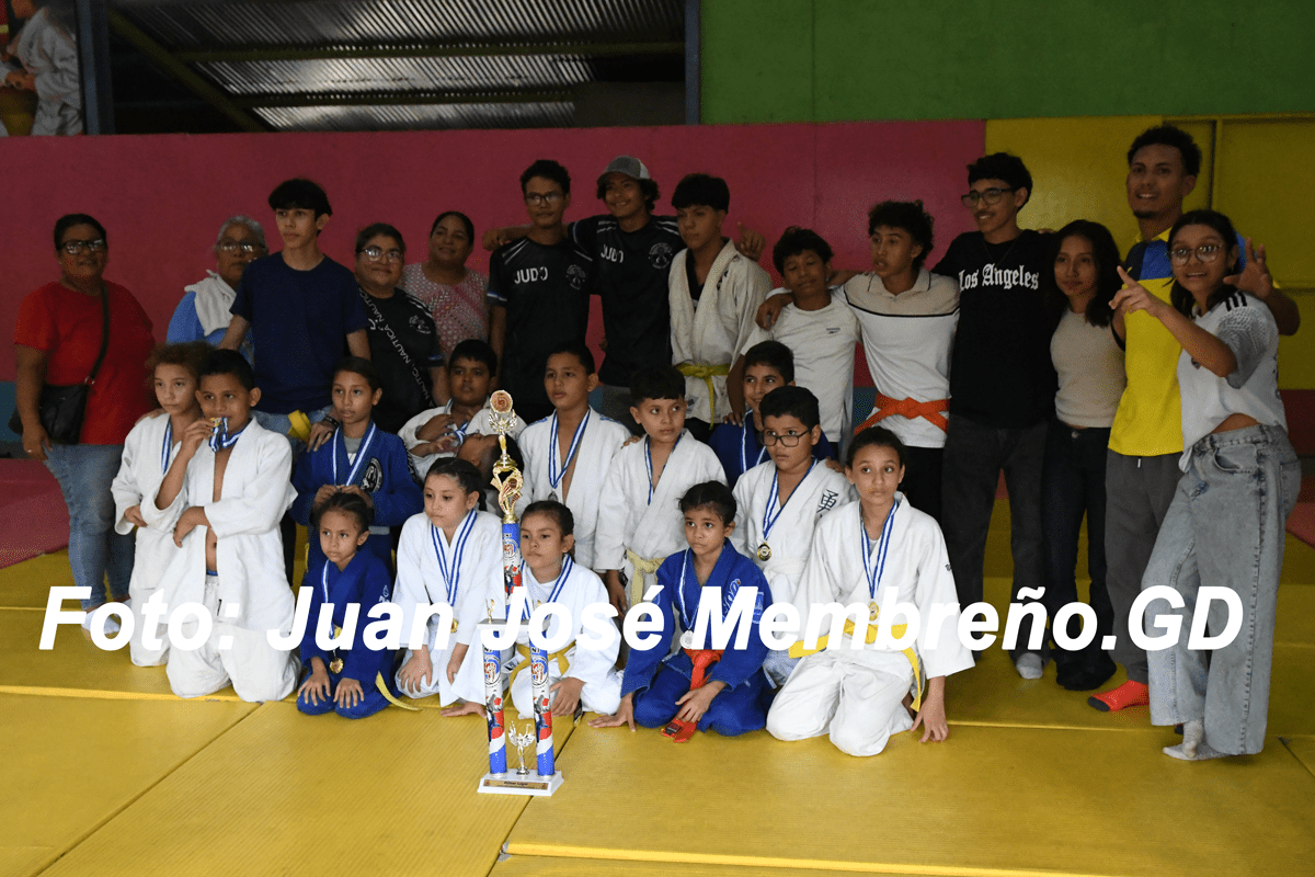 Leones Azules domina el Campeonato Infantil de Judo