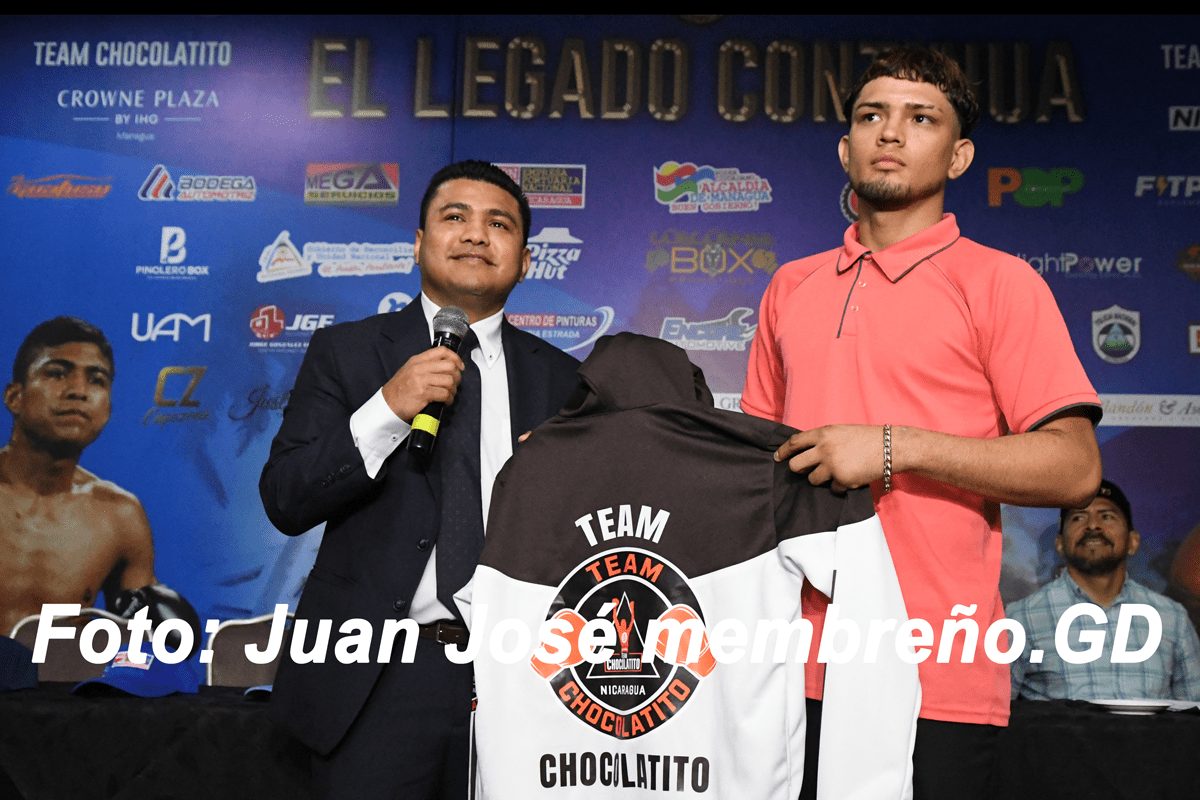 Román “Chocolatito” González presenta nuevo prospecto mundial