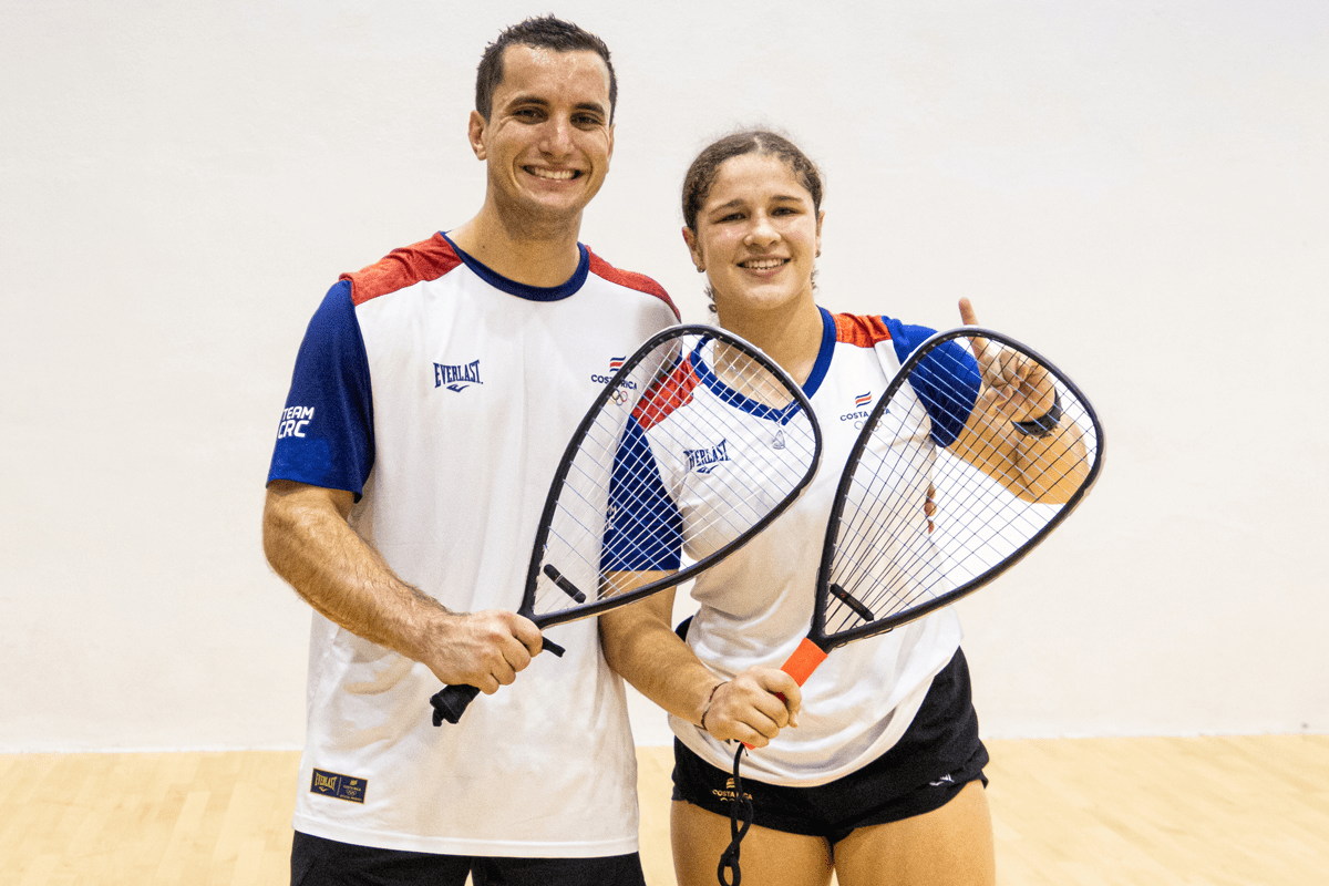Costa Rica suma oro en dobles mixtos de racquetbol