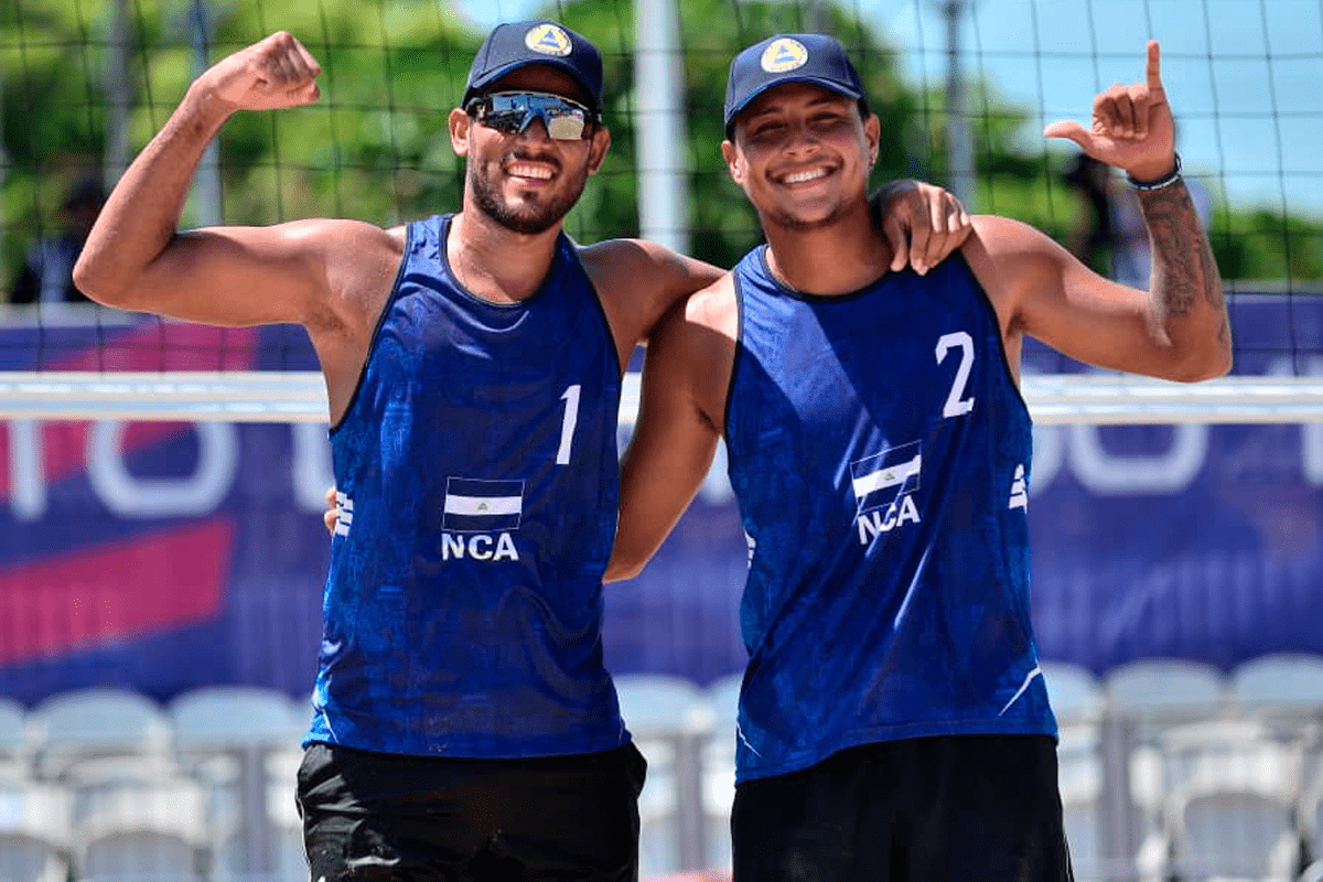 Rubén Mora y Jefferson Cascante  invictos a cuartos de final