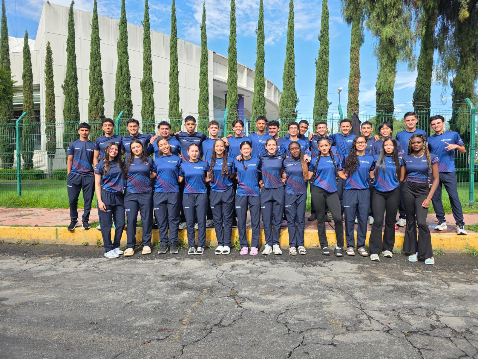 Costa Rica cosecha 12 medallas y cuatro récords nacionales