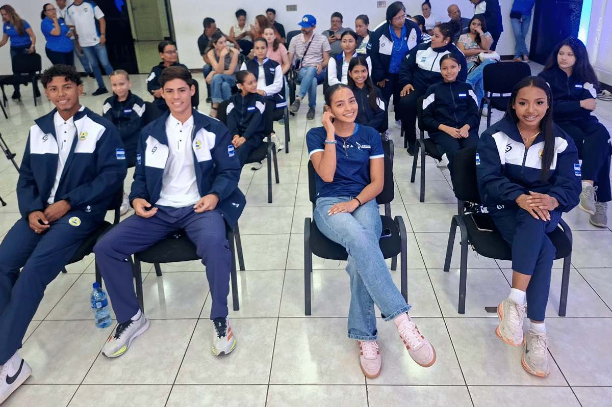 Nicaragua abandera a sus atletas para Dakar y Panamá