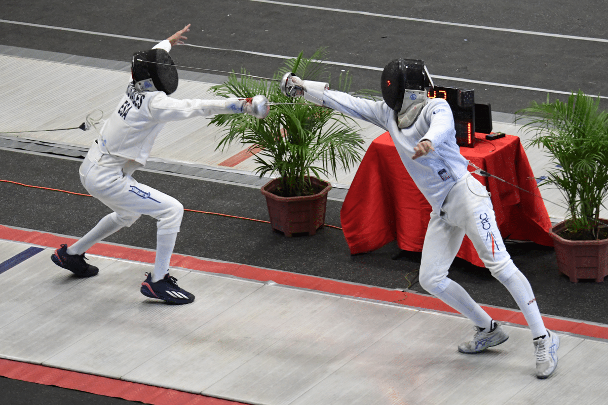Guatemala suma medallas en campeonato de Esgrima